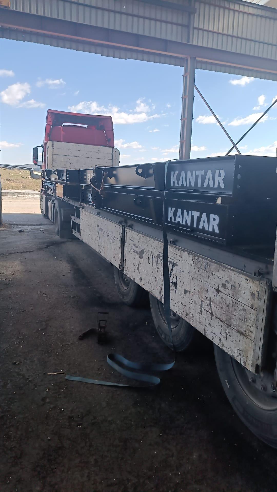 Zemin Üstü Tip B Tır Kantarı Saha Uygulaması — Çalışma Anı